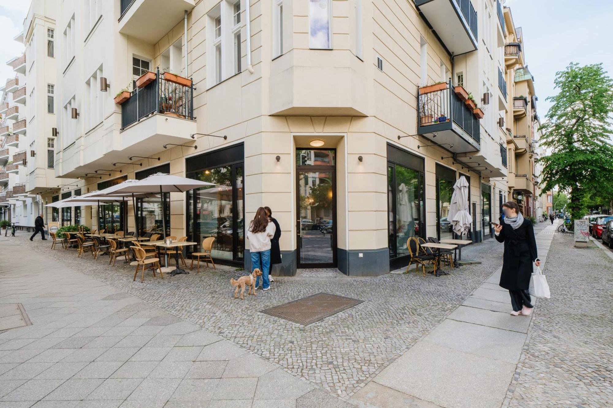 Appartement Homely - Cozy Studio, Modern, Near Theater & Kurfuerstendamm
